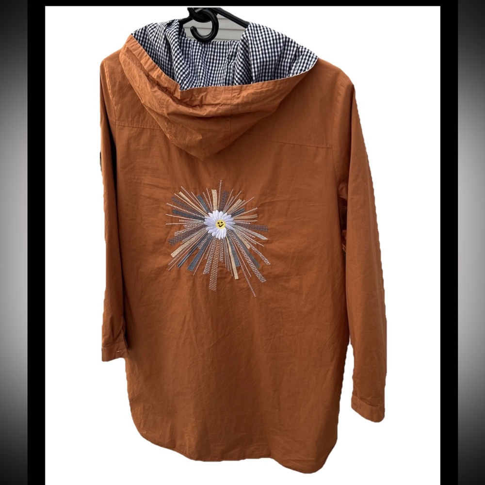 Saint Ross Orange Rust-colored Light Jacket with Back Embroidered Hood Size L